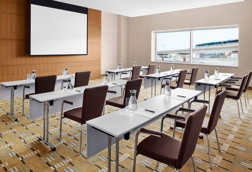 Novotel Dubai Al Barsha