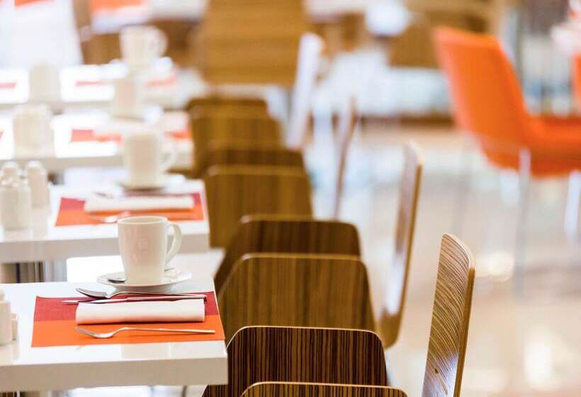 Novotel Dubai Al Barsha