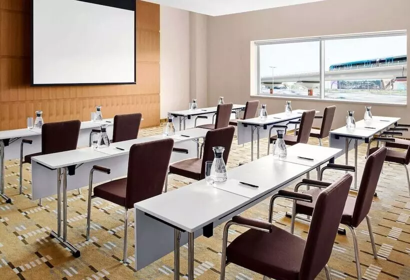 Novotel Dubai Al Barsha