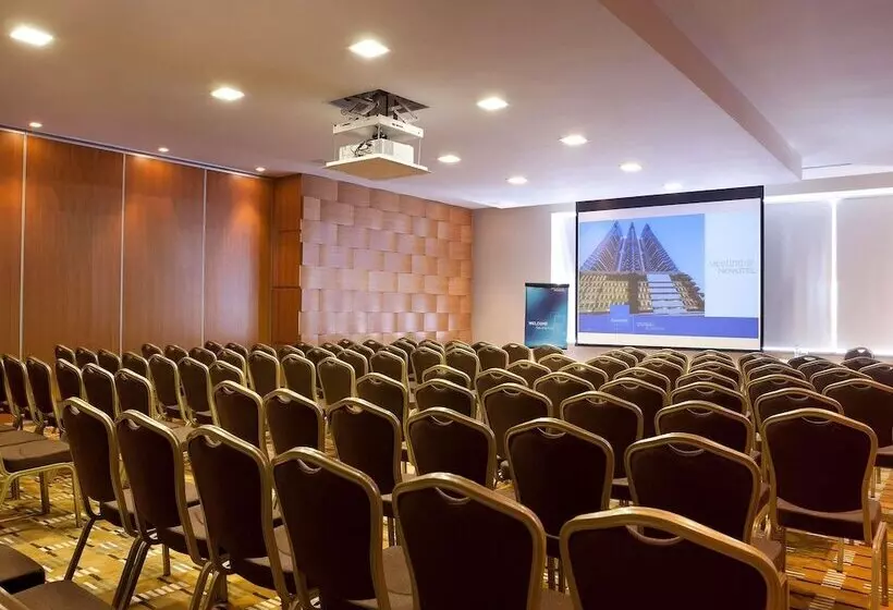 Novotel Dubai Al Barsha