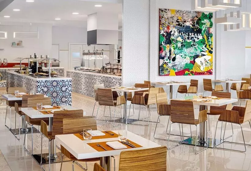 Novotel Dubai Al Barsha