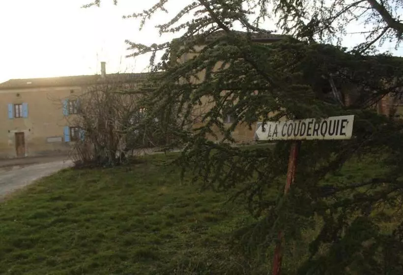 Aamiaismajoitus (B&B) Domaine De La Couderquié