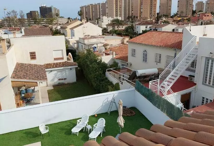 Aamiaismajoitus (B&B) Villa Bonita