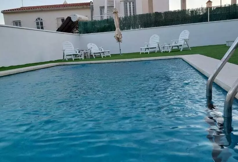 Aamiaismajoitus (B&B) Villa Bonita