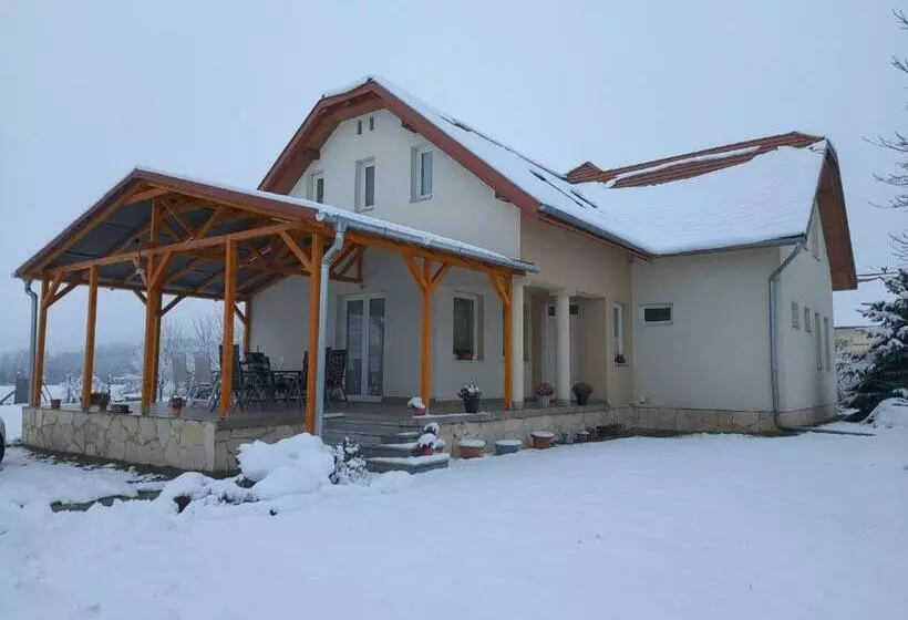 Majatalo Anna Vendégház Szeleste