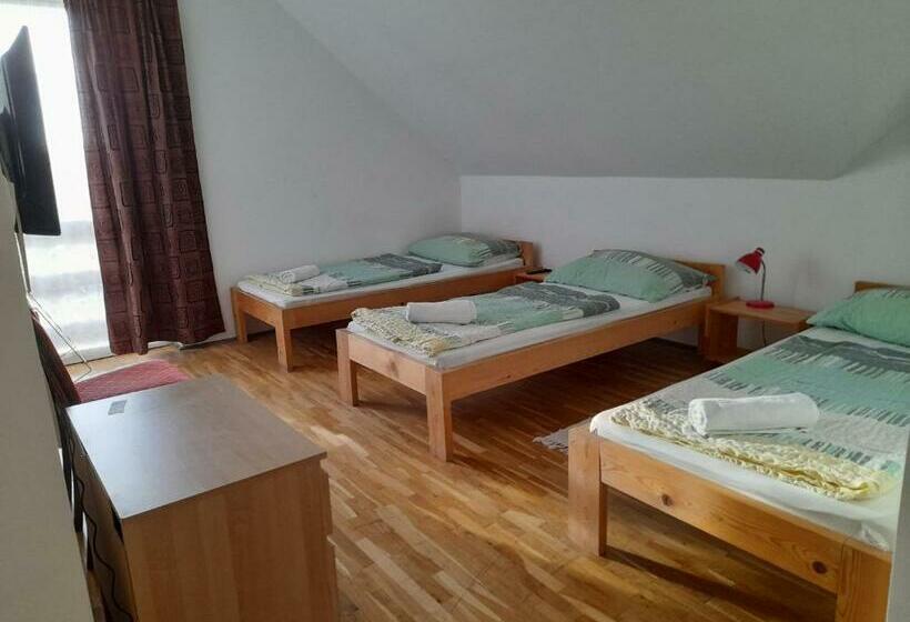 Пансион Anna Vendégház Szeleste