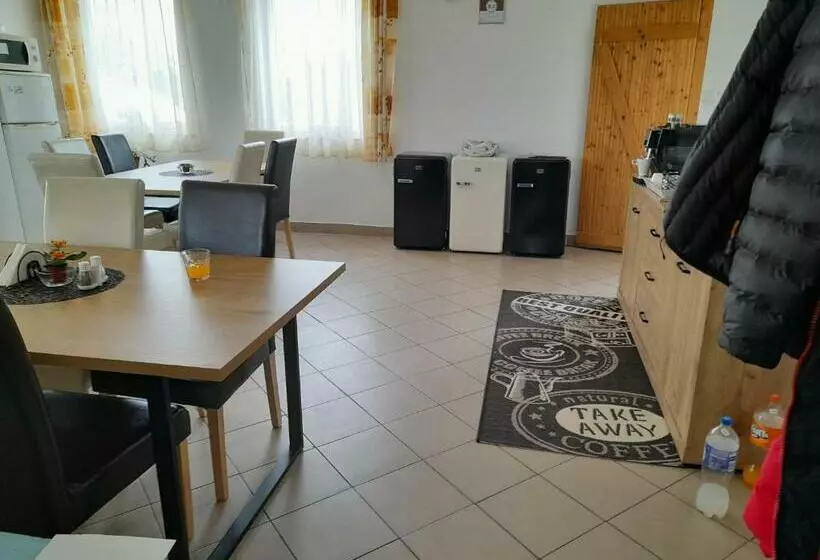 Majatalo Anna Vendégház Szeleste