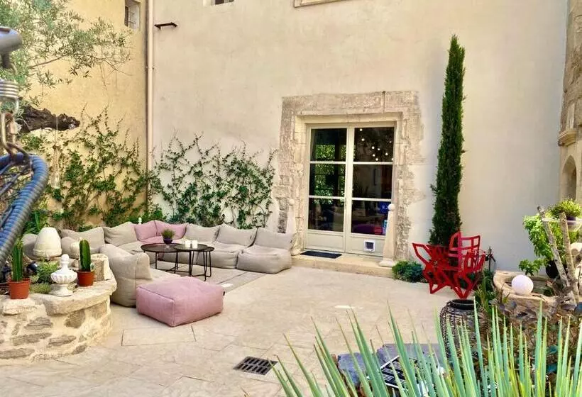 تختخواب و صبحانه Hôtel Particulier Maison Artishow