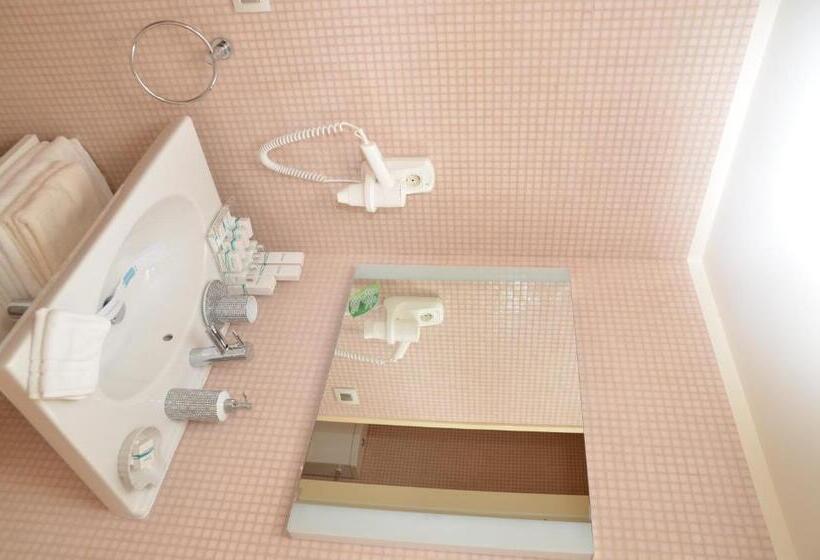 Carmen International Hotel Venus Fost Becali