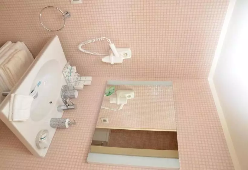 Carmen International Hotel Venus Fost Becali