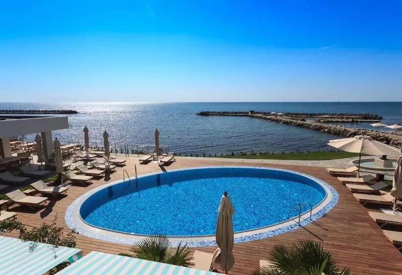 Carmen International Hotel Venus Fost Becali