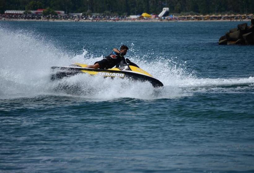 Carmen International Hotel Venus Fost Becali