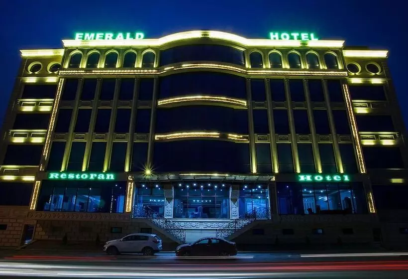 هتل Emerald