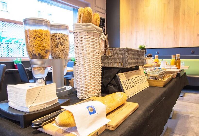 בית מלון כפרי Actuel  Chambery Centre Gare