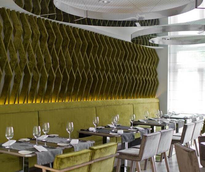 هتل Mana Suites & Sea