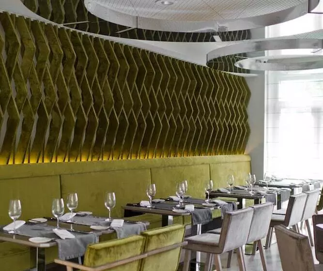 هتل Mana Suites & Sea