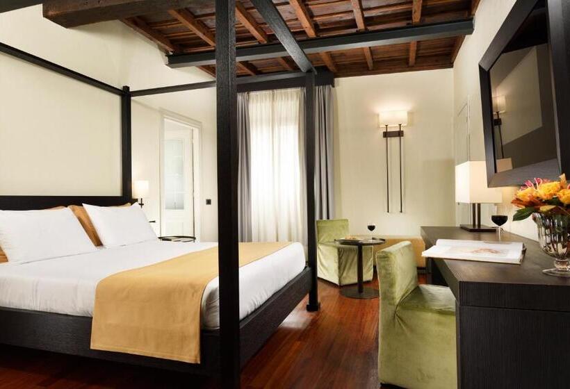 酒店 Castello Visconteo