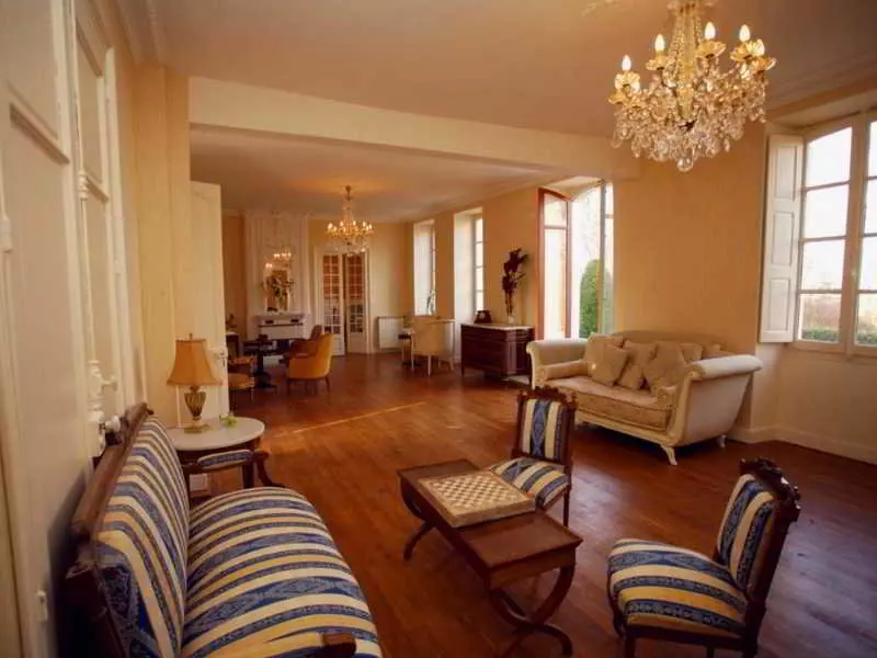 בית מלון כפרי Chateau Estefani