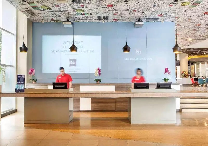 ホテル Ibis Surabaya City Center