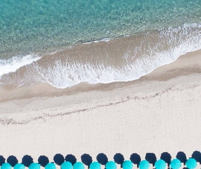 酒店 Marina Torre Navarrese Resort