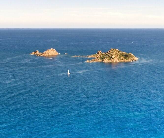 酒店 Marina Torre Navarrese Resort