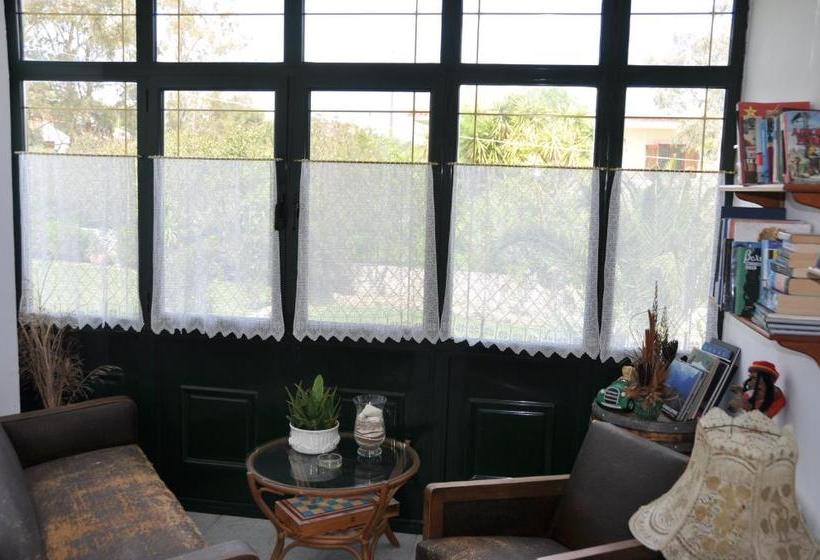 בית מלון כפרי Pagonis Studios