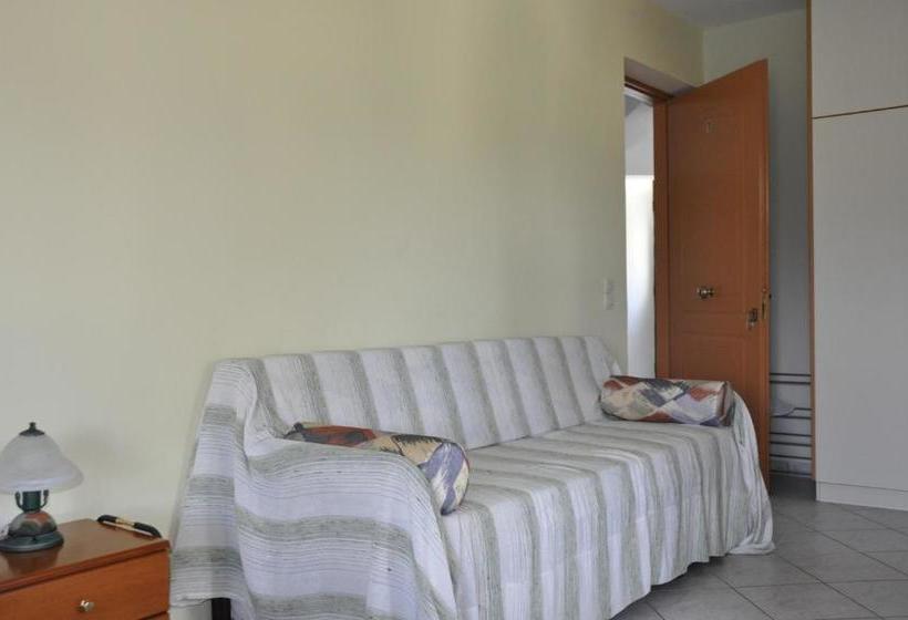 בית מלון כפרי Pagonis Studios