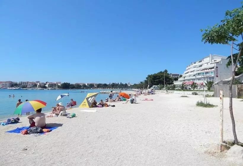 Hotel Pansion Epetium