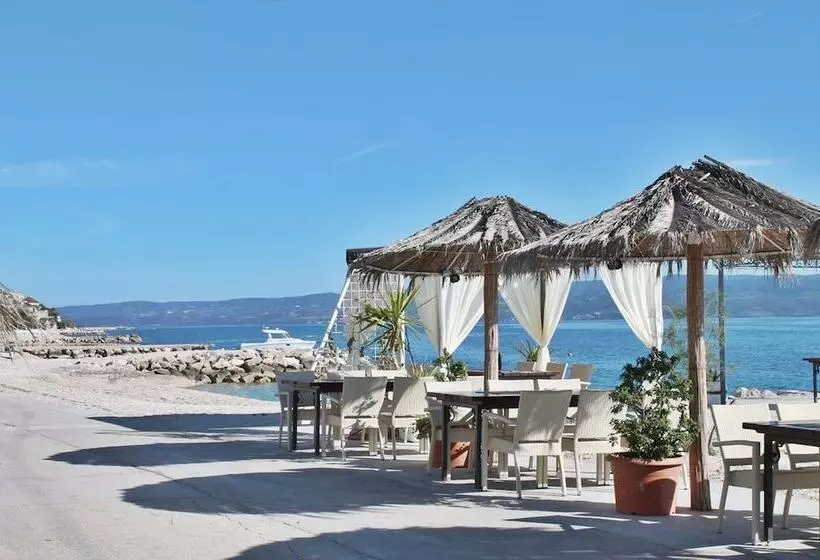 Hotel Pansion Epetium