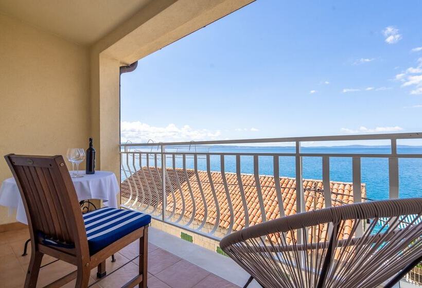 فندق Pansion Epetium