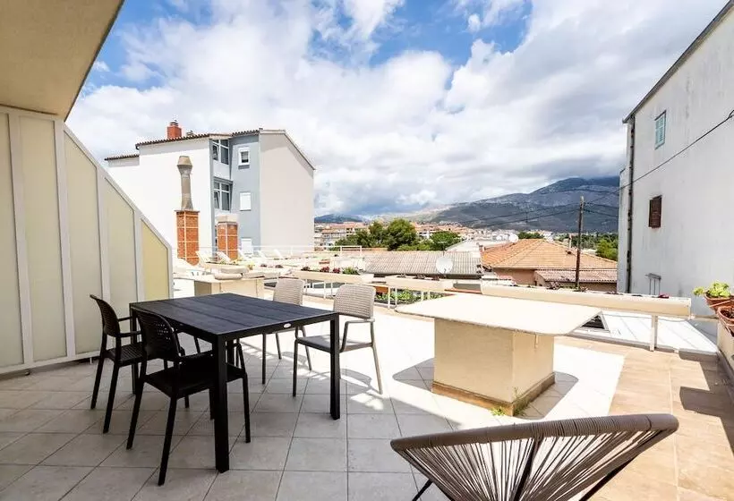 Hotel Pansion Epetium