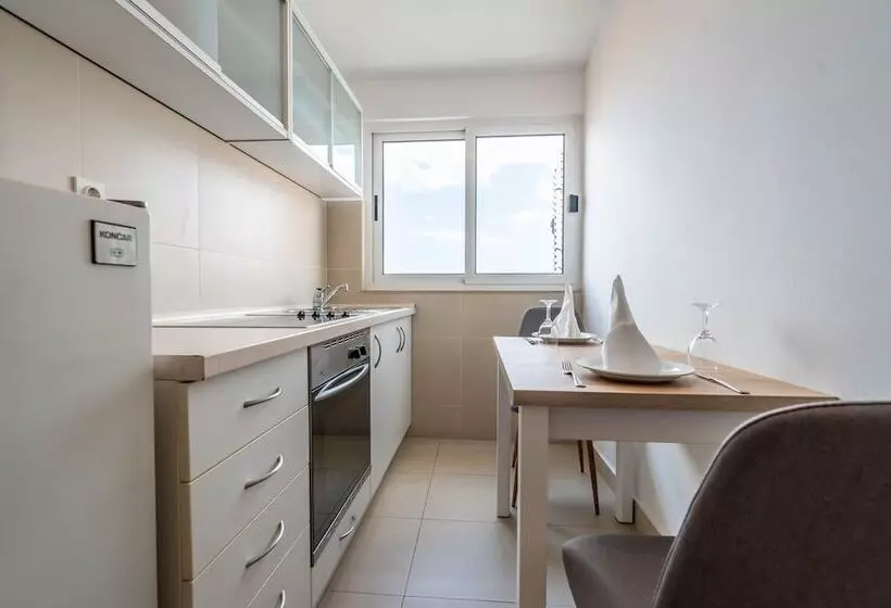 Hotel Pansion Epetium