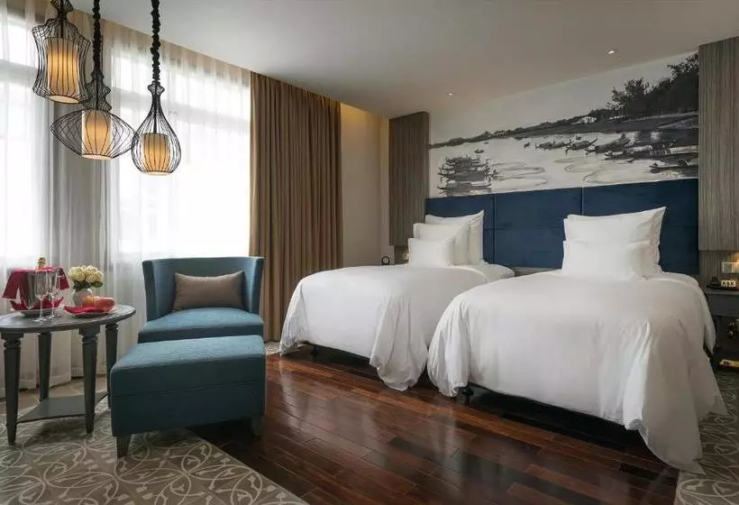 هتل Paradise Suites