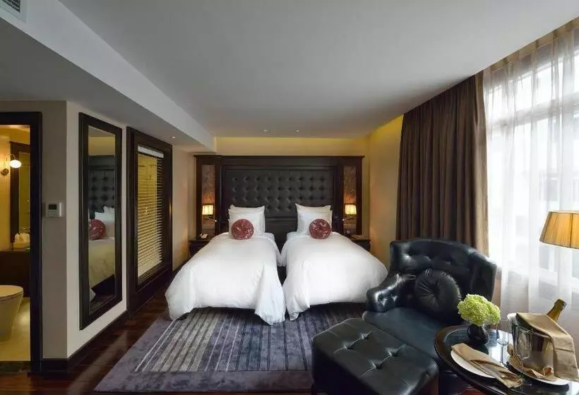 هتل Paradise Suites