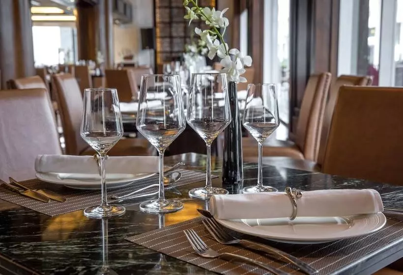 هتل Paradise Suites