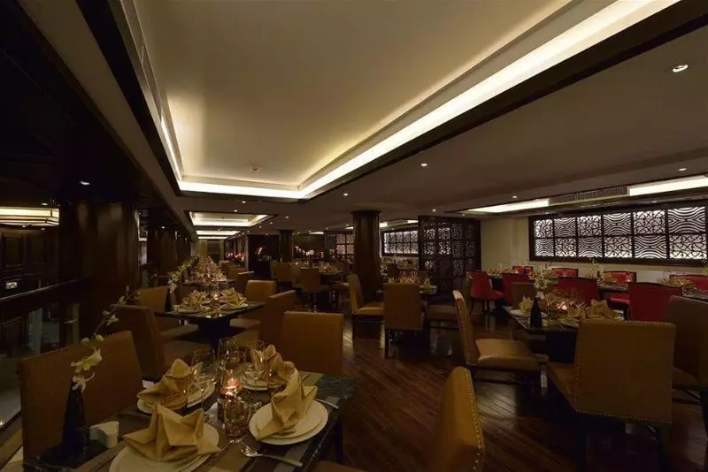 هتل Paradise Suites