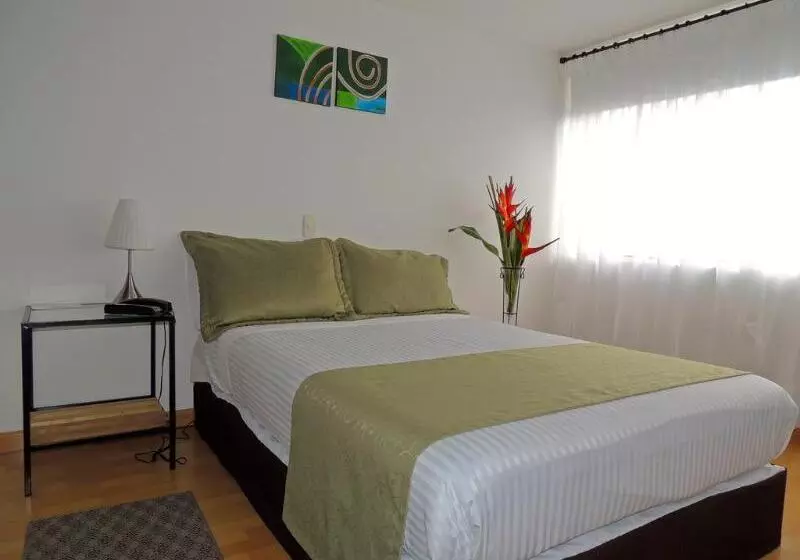 호텔 Portal De Milan