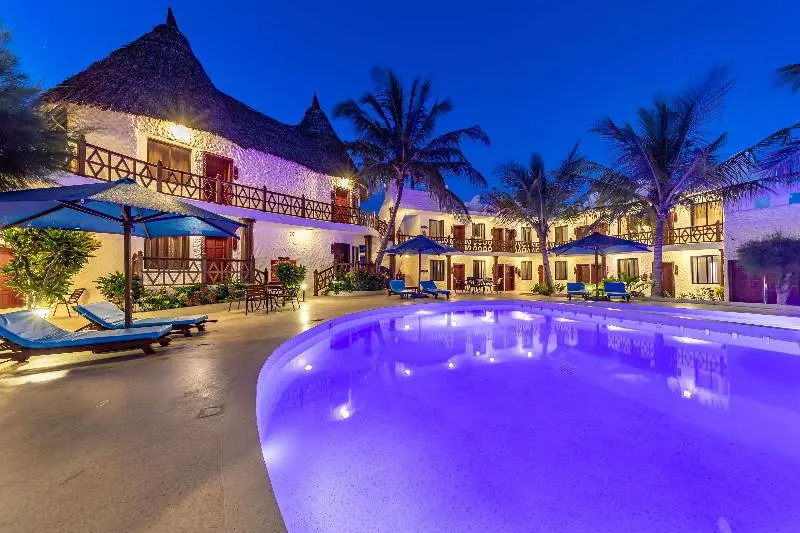 هتل Prideinn Nyali Cottages