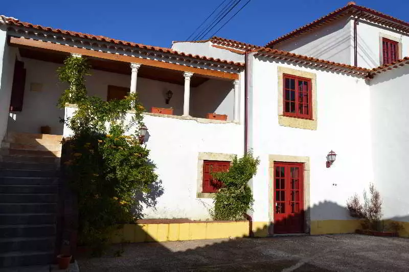 Отель Solar Doespirito Santo