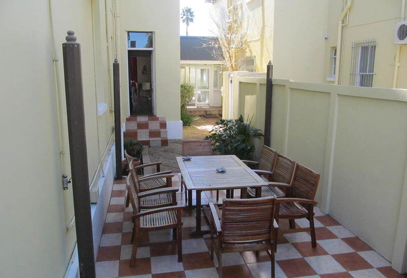 בית מלון כפרי The Vic