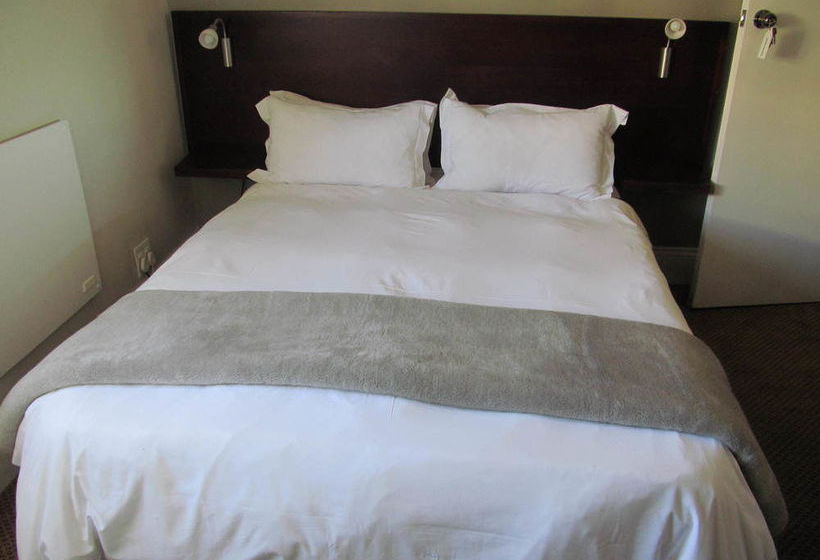 בית מלון כפרי The Vic