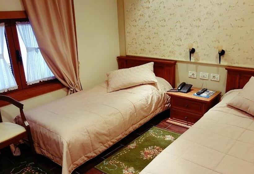 호텔 Vila Sigal Pogradec