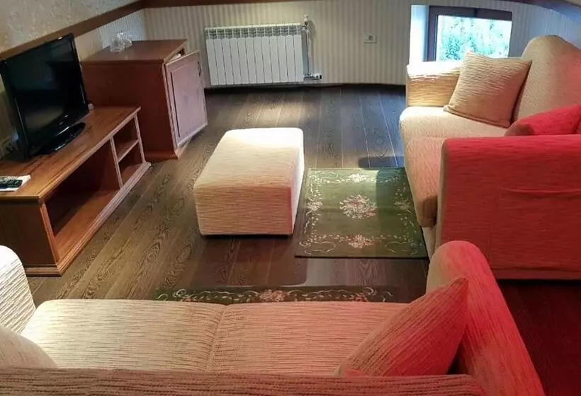 호텔 Vila Sigal Pogradec