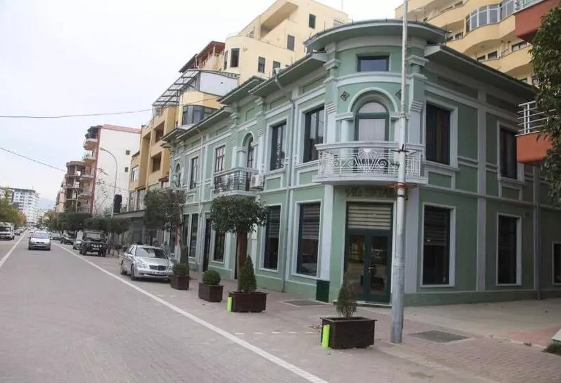 호텔 Vila Sigal Pogradec