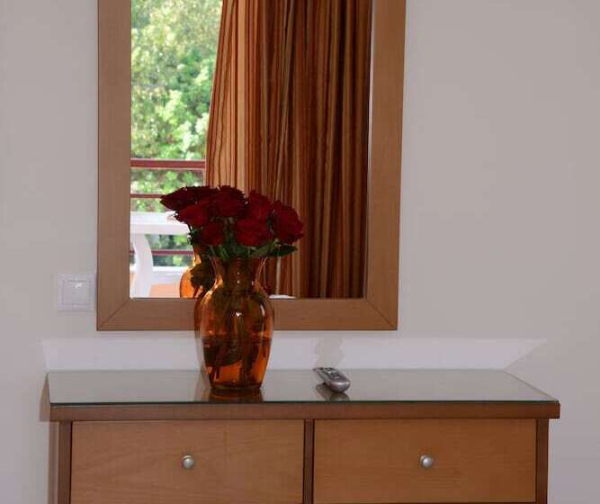 Maria S Filoxenia Suites