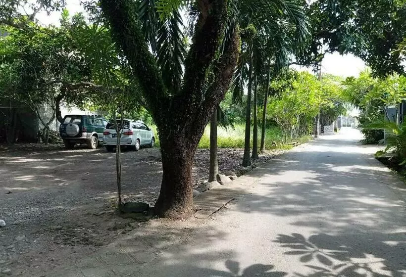 ホテル Oyo 90852 Madani Guesthouse