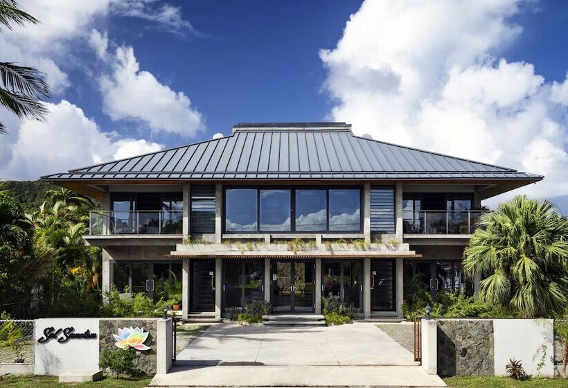 هتل Sol Sanctum Boutique Wellness