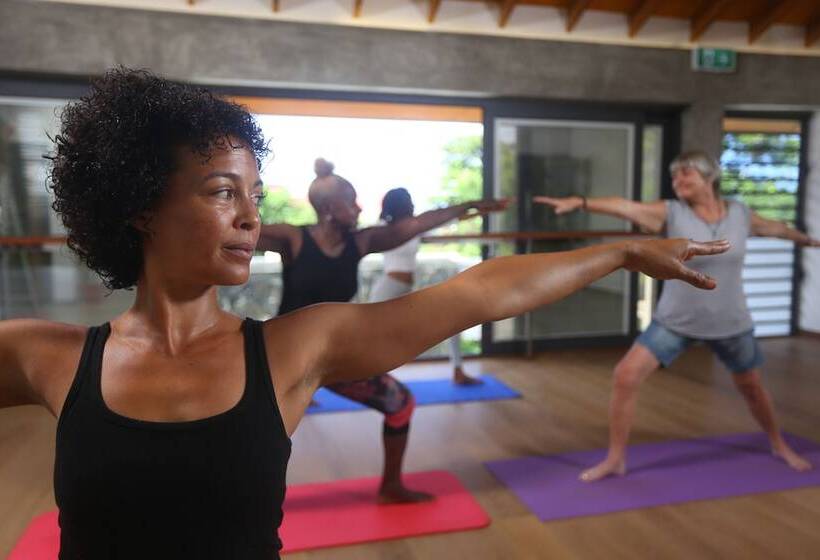 هتل Sol Sanctum Boutique Wellness