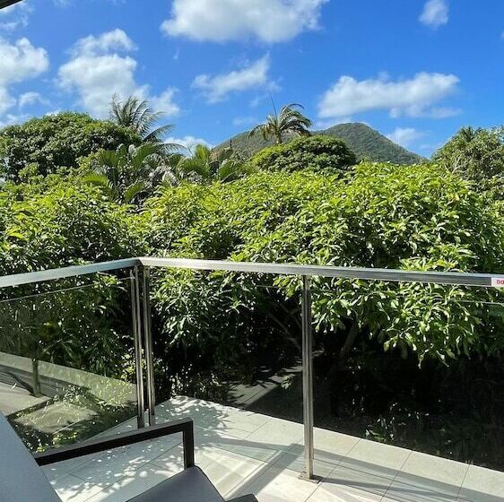 هتل Sol Sanctum Boutique Wellness