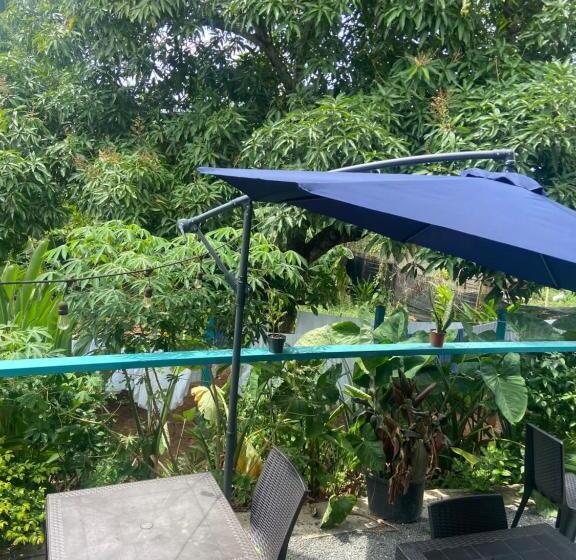 פנסיון Hostel Travelers Chitre